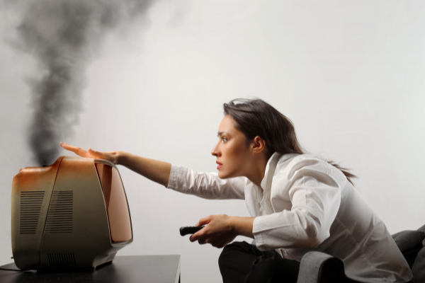 3 Principais Defeitos e Reparos Em Tvs e Monitores